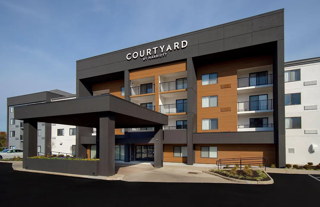 Courtyard By Marriott Cincinnati Airport-1